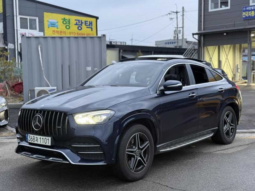 벤츠 GLE클래스(4세대) GLE 400d 4매틱 쿠페 - 이미지 17