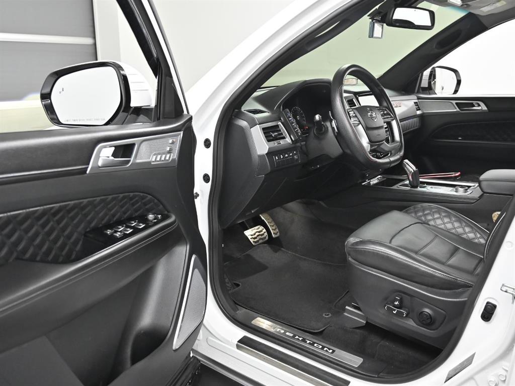 KG모빌리티(쌍용) 올 뉴렉스턴 2.2 4WD 프레스티지 - 이미지 17