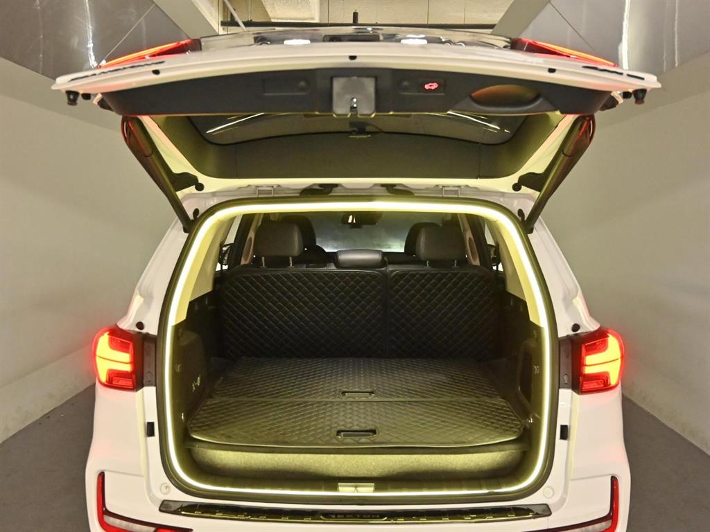 KG모빌리티(쌍용) 올 뉴렉스턴 2.2 4WD 프레스티지 - 이미지 14