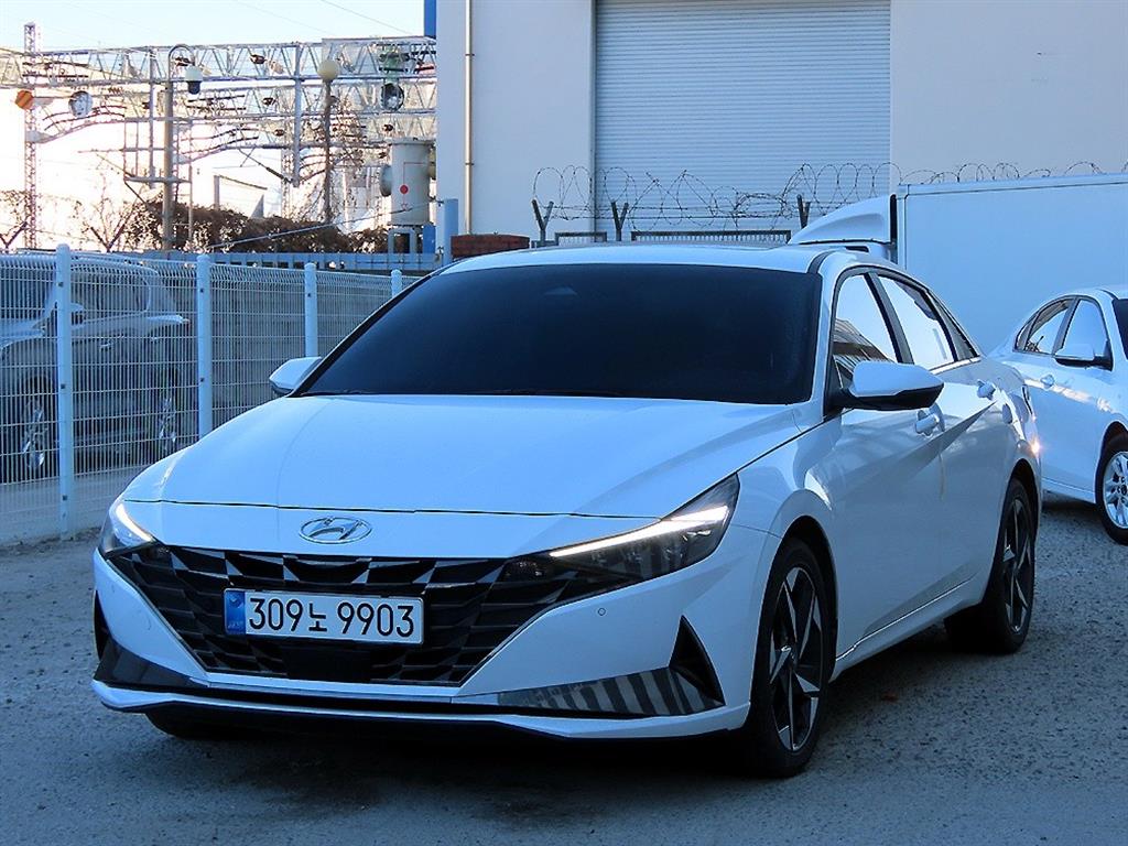 현대 아반떼(CN7) 1.6 가솔린 인스퍼레이션 - 이미지 18