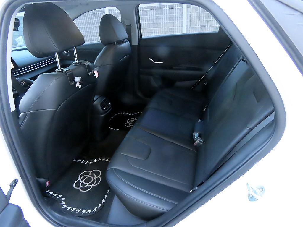 현대 아반떼(CN7) 1.6 가솔린 인스퍼레이션 - 이미지 7