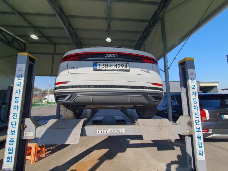 아우디 Q8 45 TDI 콰트로 프리미엄