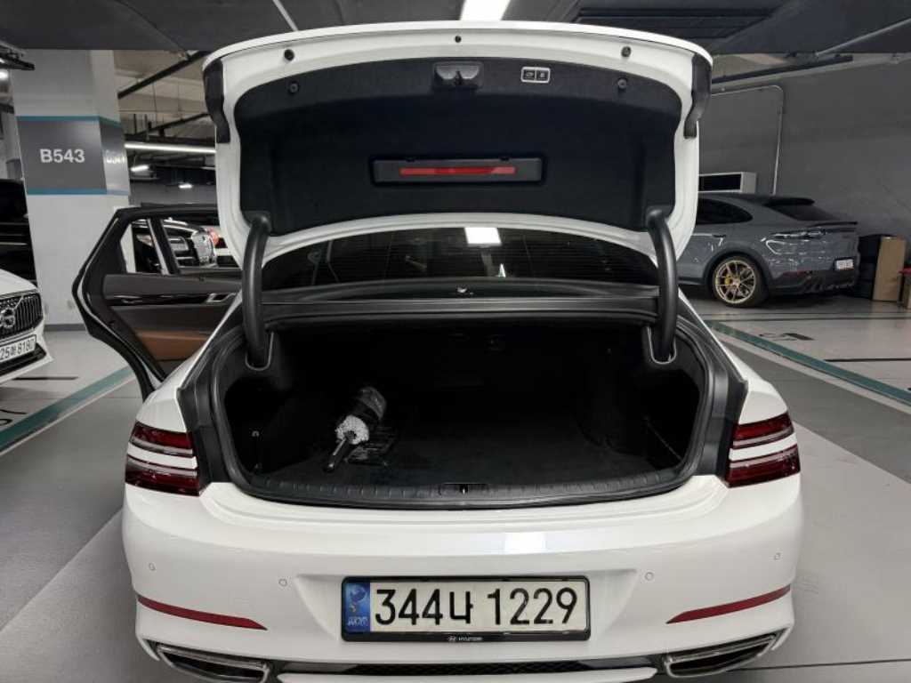 제네시스 더 올뉴G80 가솔린 2.5 2WD 기본형 - 이미지 3