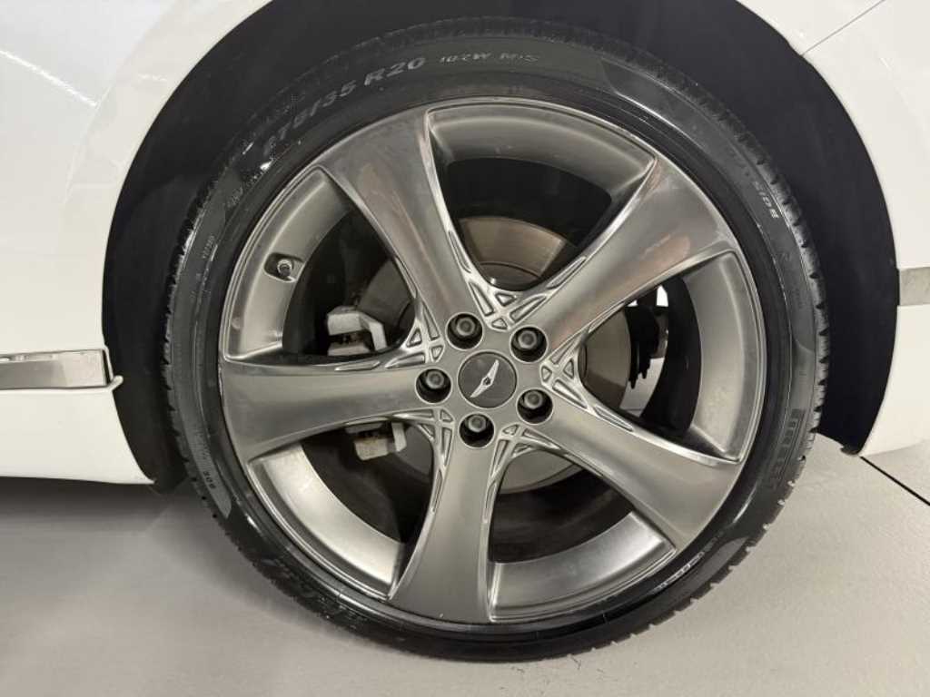 제네시스 더 올뉴G80 가솔린 2.5 2WD 기본형 - 이미지 12