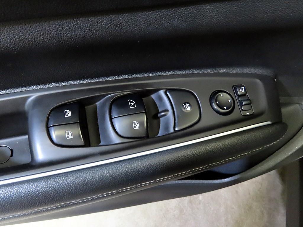 르노 (삼성) QM6 2.0 dCi 4WD RE 시그니처 - 이미지 12