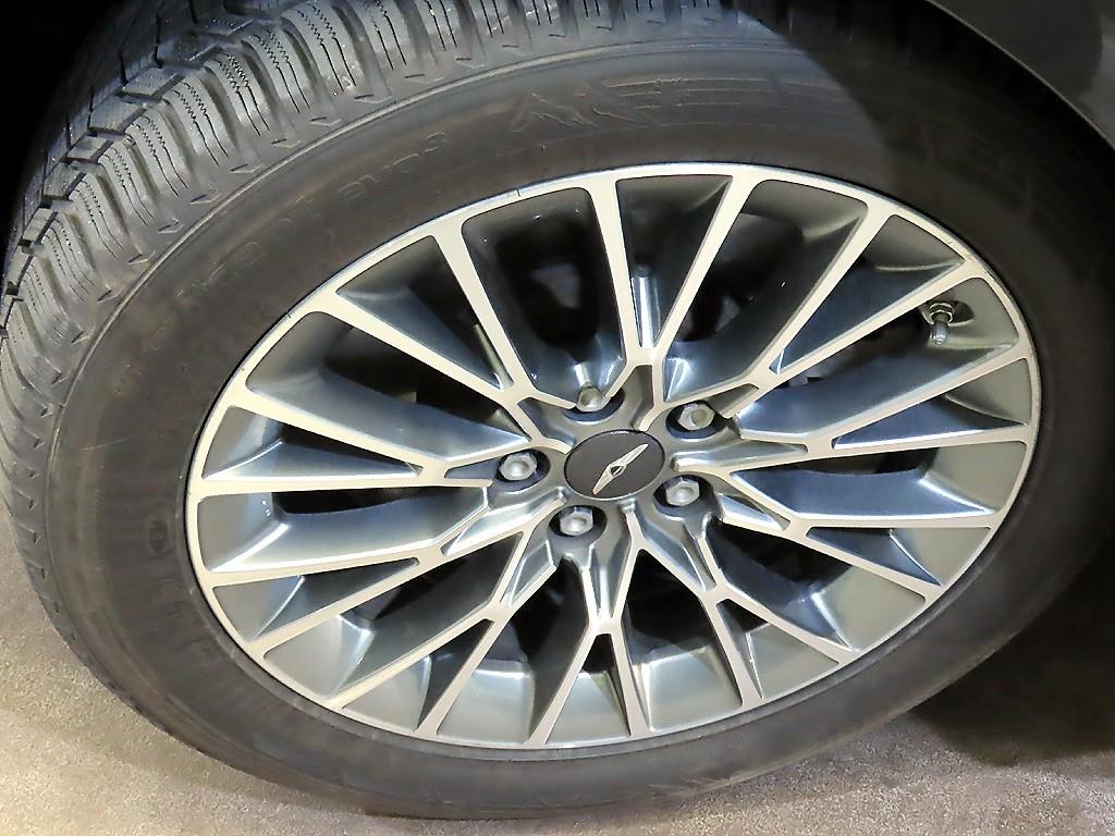 제네시스 더 올뉴G80 가솔린 2.5 2WD 기본형 - 이미지 14