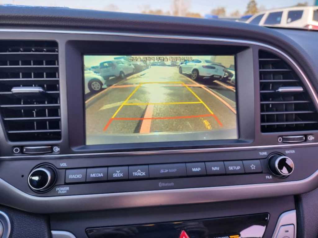 현대 아반떼AD 1.6 GDi 밸류 플러스 - 이미지 8