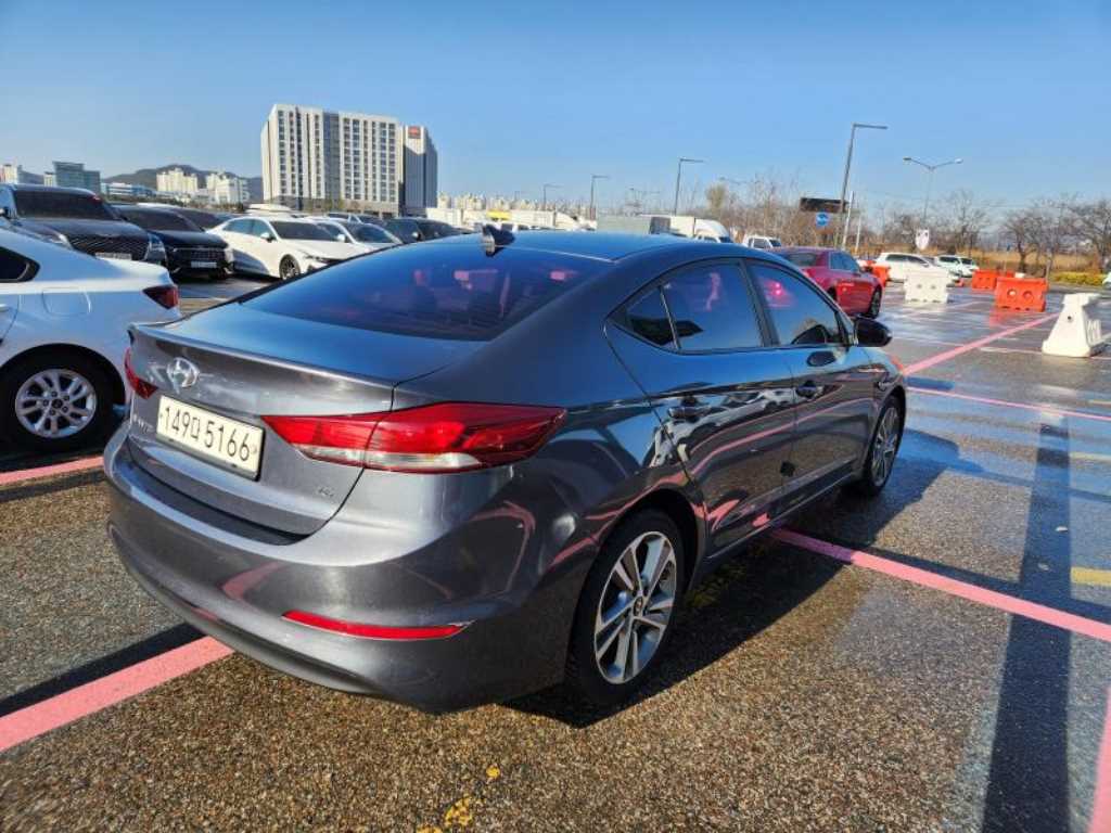 현대 아반떼AD 1.6 GDi 밸류 플러스 - 이미지 18