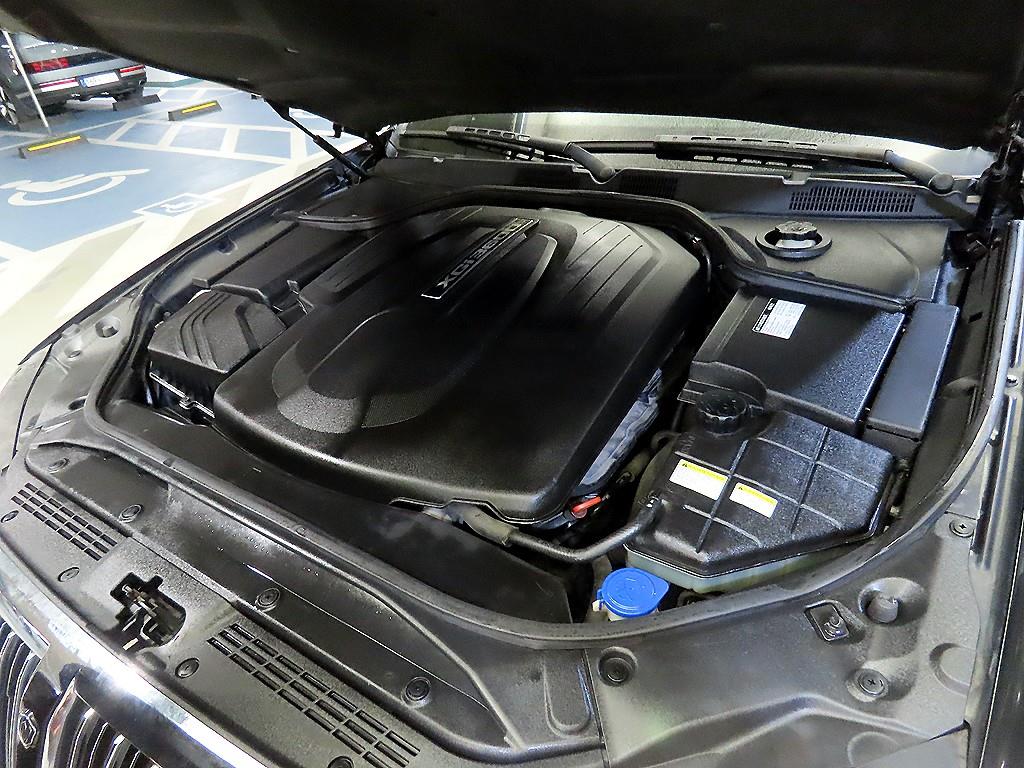 KG모빌리티(쌍용) 뉴 체어맨 W CW700 4TRONIC VIP - 이미지 13