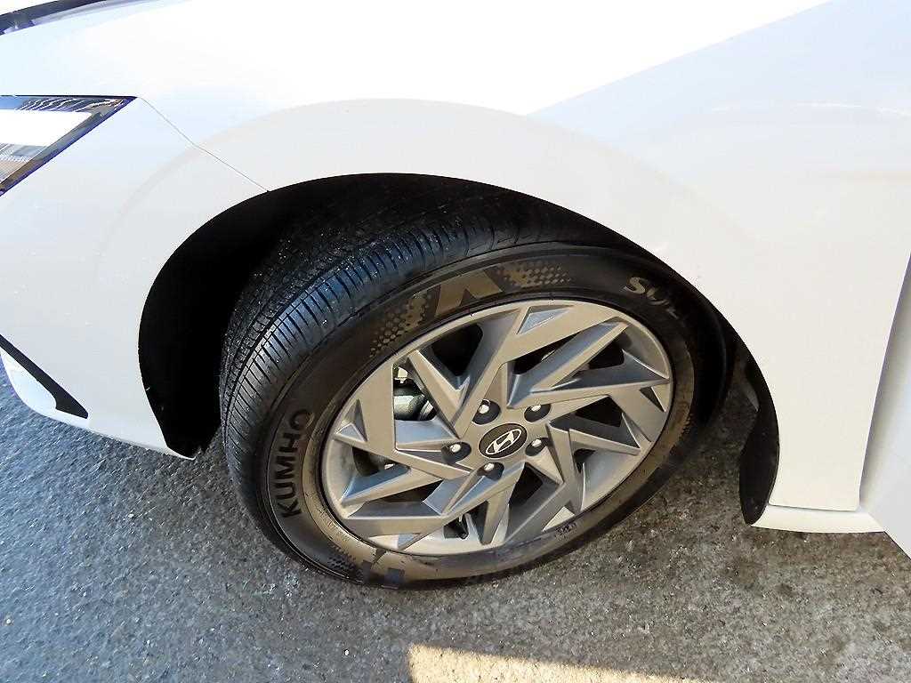 현대 더 뉴아반떼 하이브리드(CN7) 1.6 HEV 모던 - 이미지 8