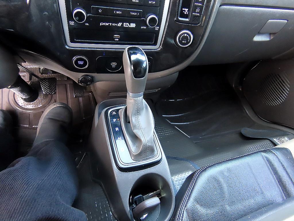 현대 포터II 일렉트릭 내장탑차 하이 - 이미지 11