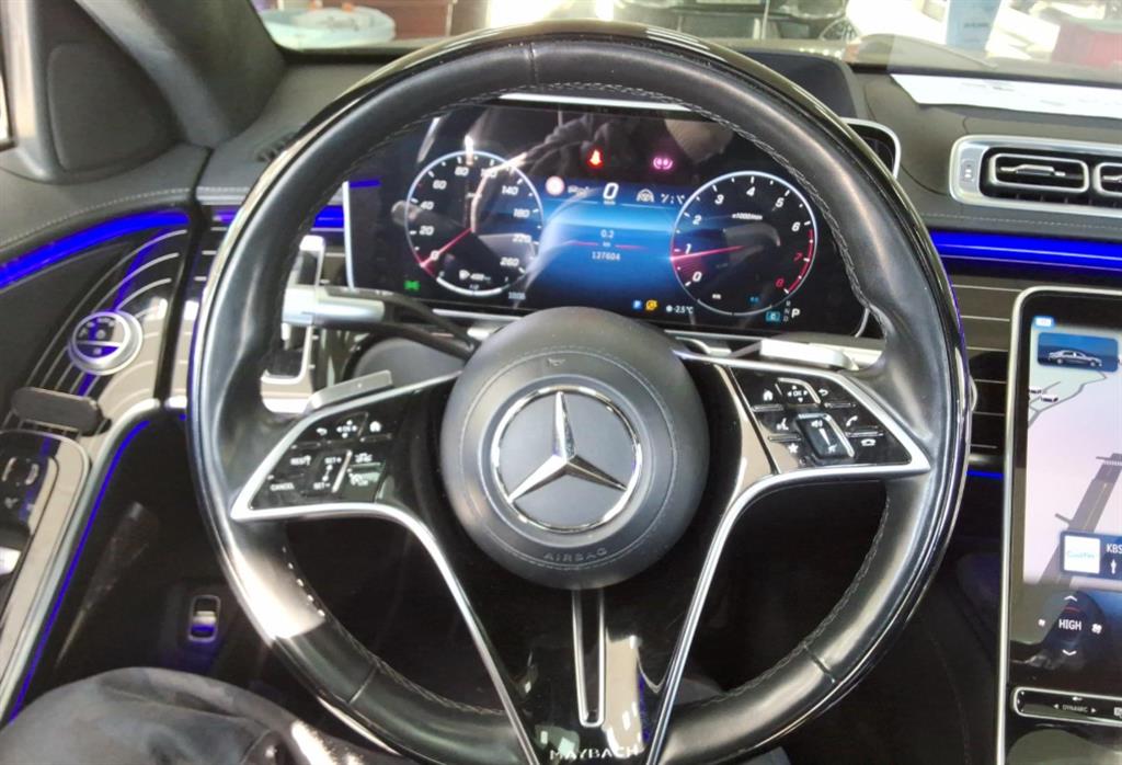 벤츠 S클래스(7세대) 마이바흐 S580 4매틱 - 이미지 6