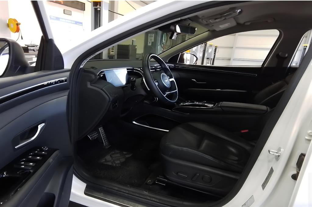 현대 더 올뉴투싼 1.6 터보 2WD 인스퍼레이션 - 이미지 8