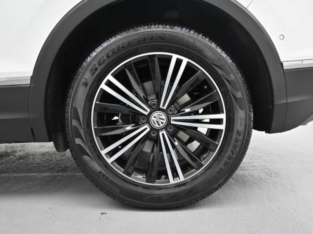 폭스바겐 티구안(2세대) 2.0 TDI 프레스티지 - 이미지 9