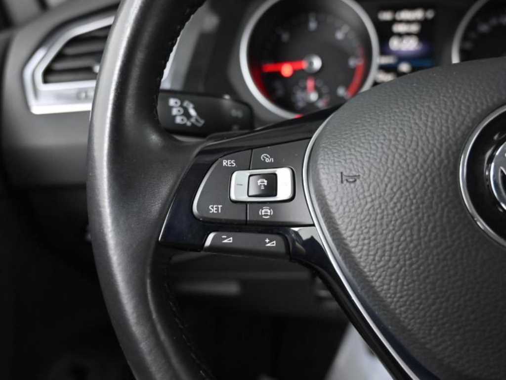 폭스바겐 티구안(2세대) 2.0 TDI 프레스티지 - 이미지 19