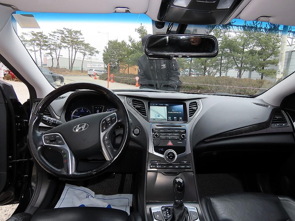 현대 그랜저HG 디젤 HG 220 모던 - 이미지 3