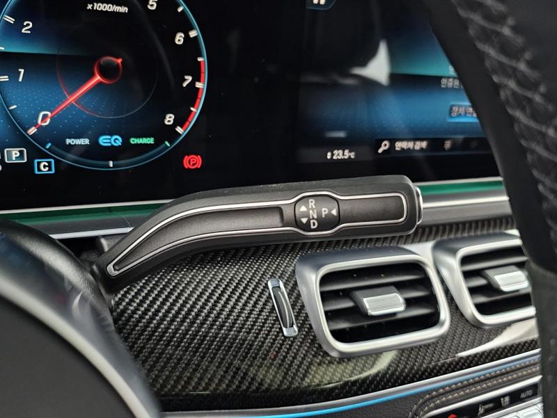 벤츠 GLE클래스(4세대) GLE 53 AMG 4매틱+ - 이미지 11