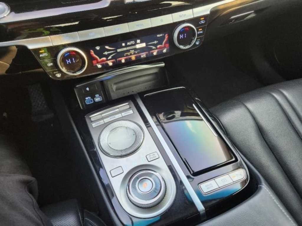 제네시스 더 올뉴G80 가솔린 2.5 2WD 기본형 - 이미지 3