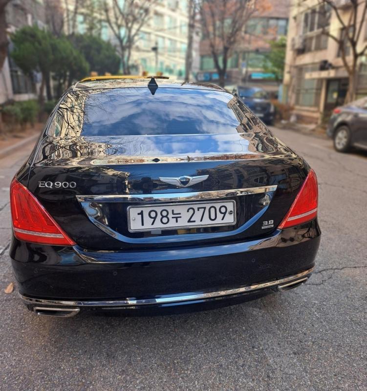 제네시스 EQ900 3.8 GDi AWD 프리미엄 럭셔리 - 이미지 5