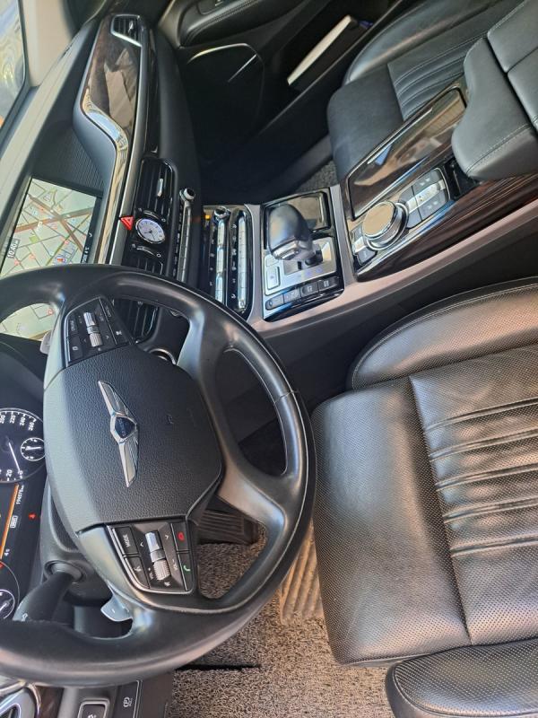 제네시스 EQ900 3.8 GDi AWD 프리미엄 럭셔리 - 이미지 4