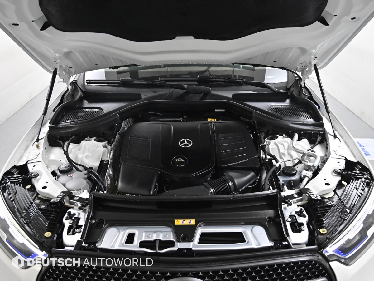 벤츠 GLC클래스(2세대) GLC 300 4매틱 쿠페 아방가르드 - 이미지 19