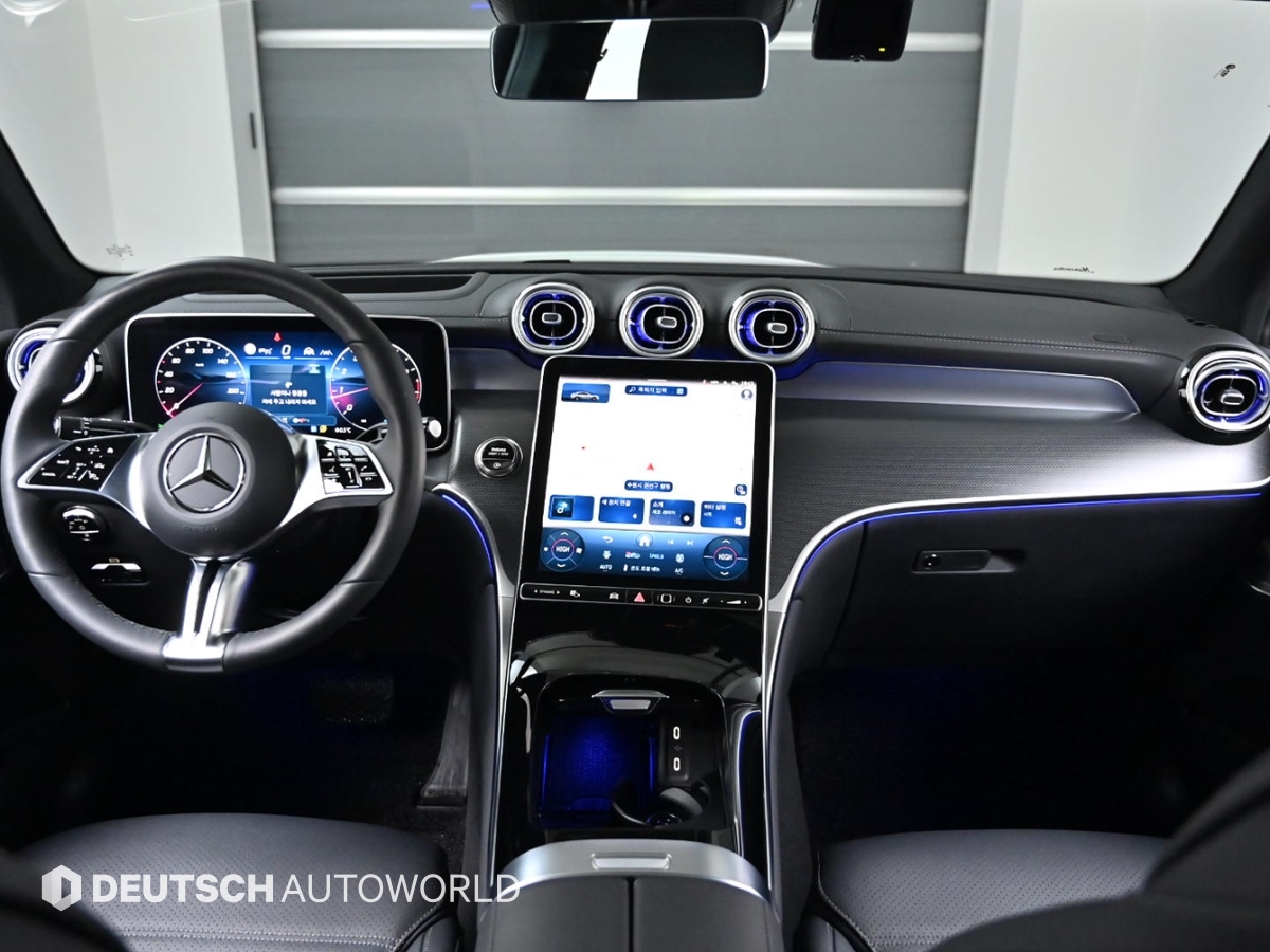 벤츠 GLC클래스(2세대) GLC 300 4매틱 쿠페 아방가르드 - 이미지 7