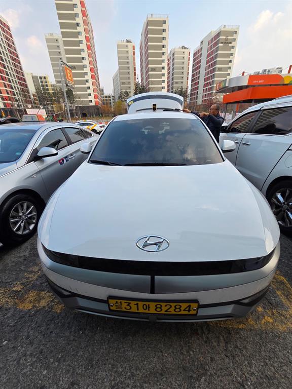 현대 아이오닉 5 EV 2WD 롱레인지 영업용 - 이미지 5