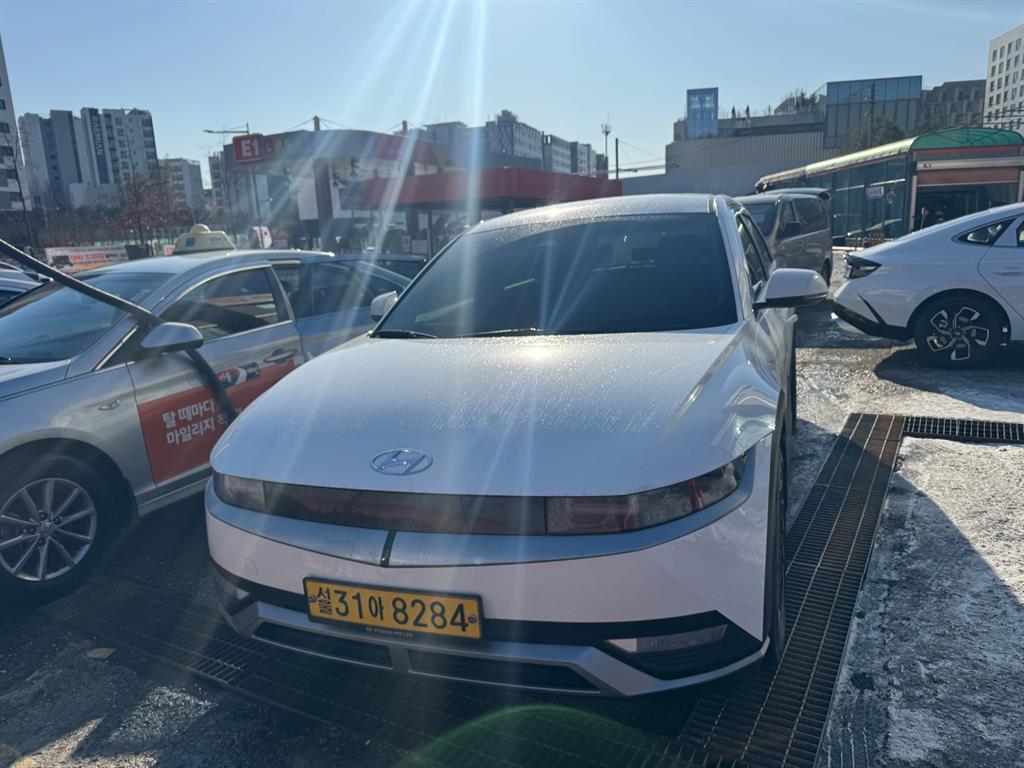 현대 아이오닉 5 EV 2WD 롱레인지 영업용 - 이미지 2