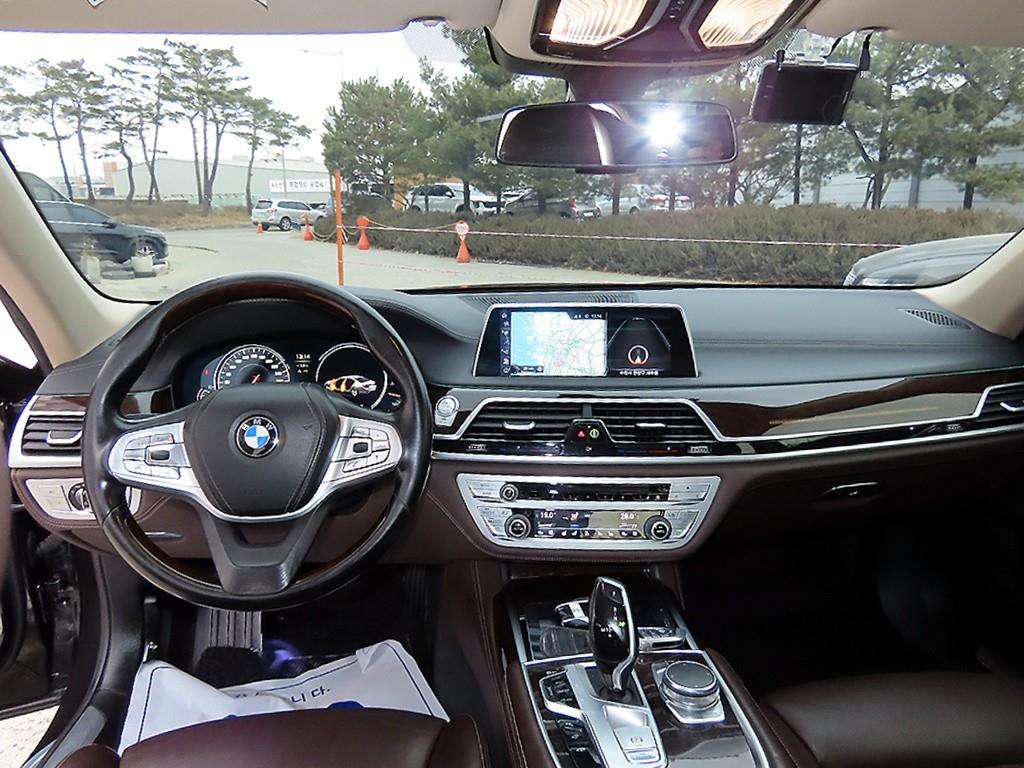 BMW 7시리즈(6세대) 740Li xDrive - 이미지 14