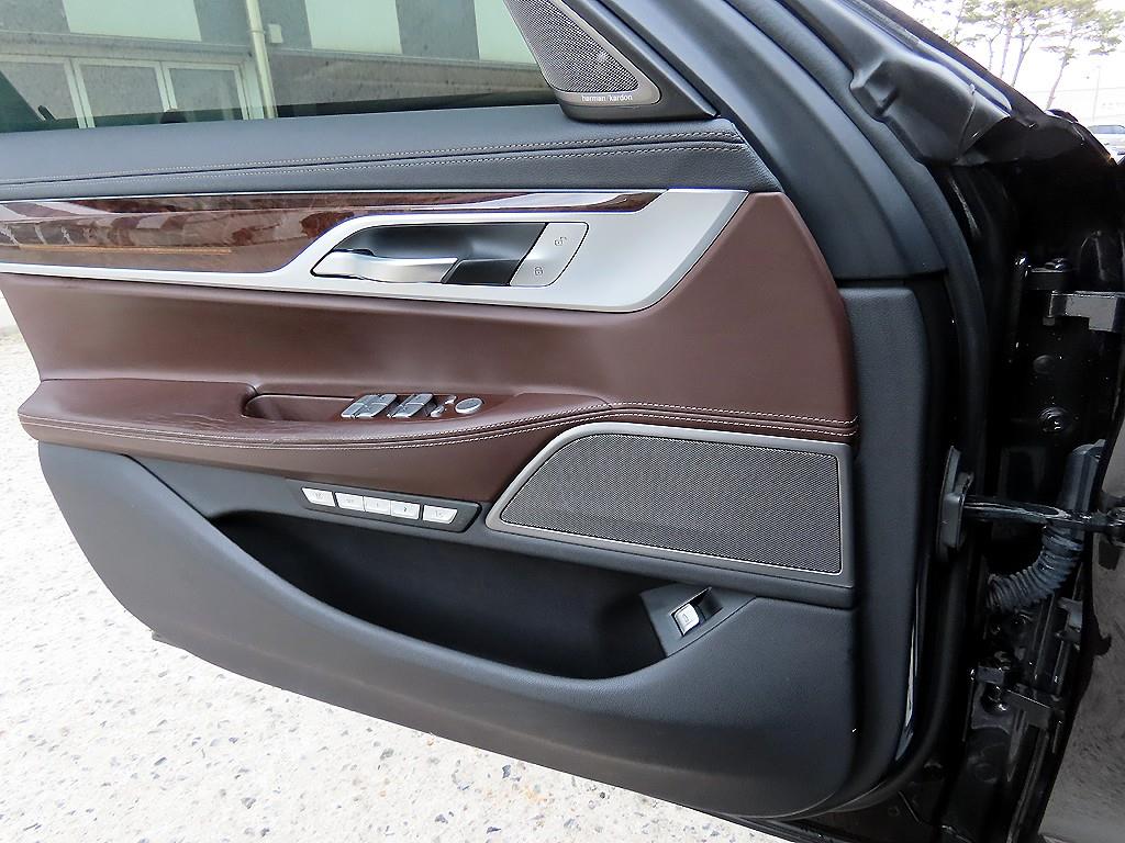 BMW 7시리즈(6세대) 740Li xDrive - 이미지 20