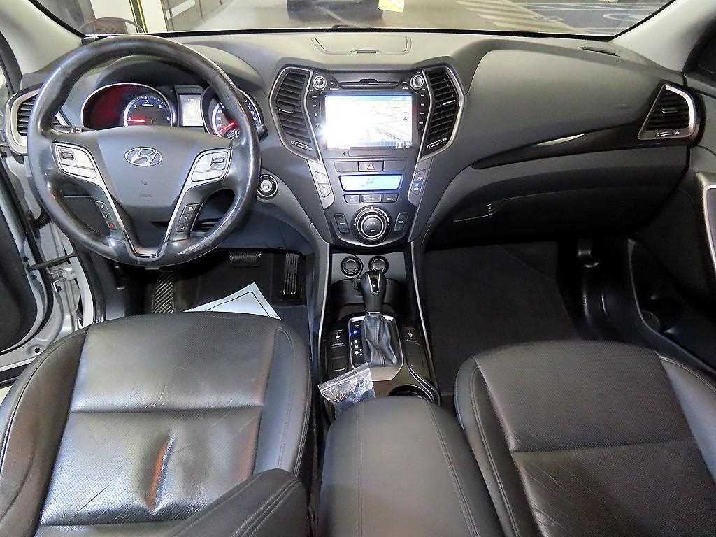 현대 싼타페(DM) 디젤 R2.0 2WD 프리미엄 - 이미지 12