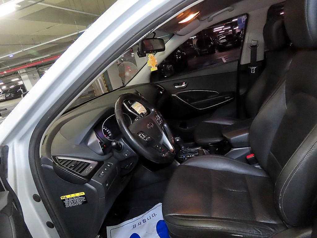 현대 싼타페(DM) 디젤 R2.0 2WD 프리미엄 - 이미지 10