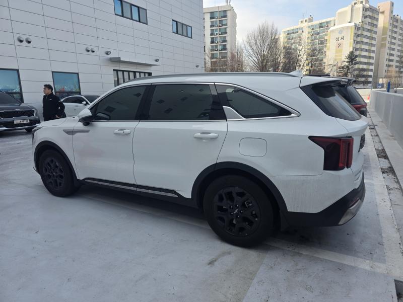 기아 더 뉴쏘렌토 하이브리드(MQ4) 1.6 HEV 2WD 시그니처 - 이미지 6