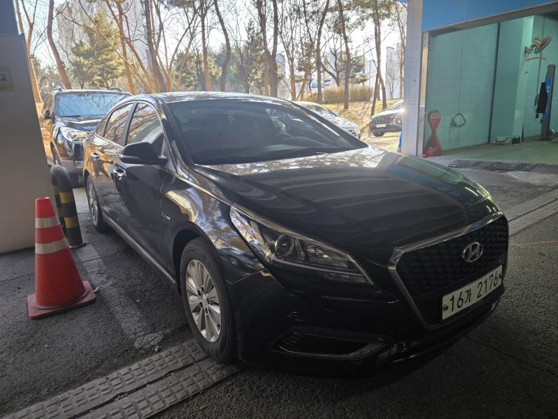 현대 LF쏘나타 하이브리드 2.0 HEV 스마트 - 이미지 2