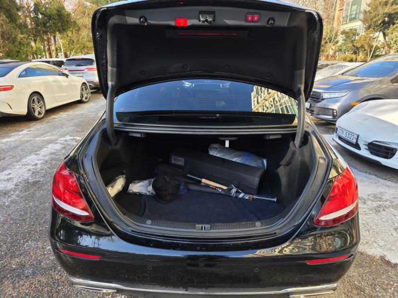 벤츠 E클래스(5세대) E300 4매틱 익스클루시브 스탠다드 - 이미지 6