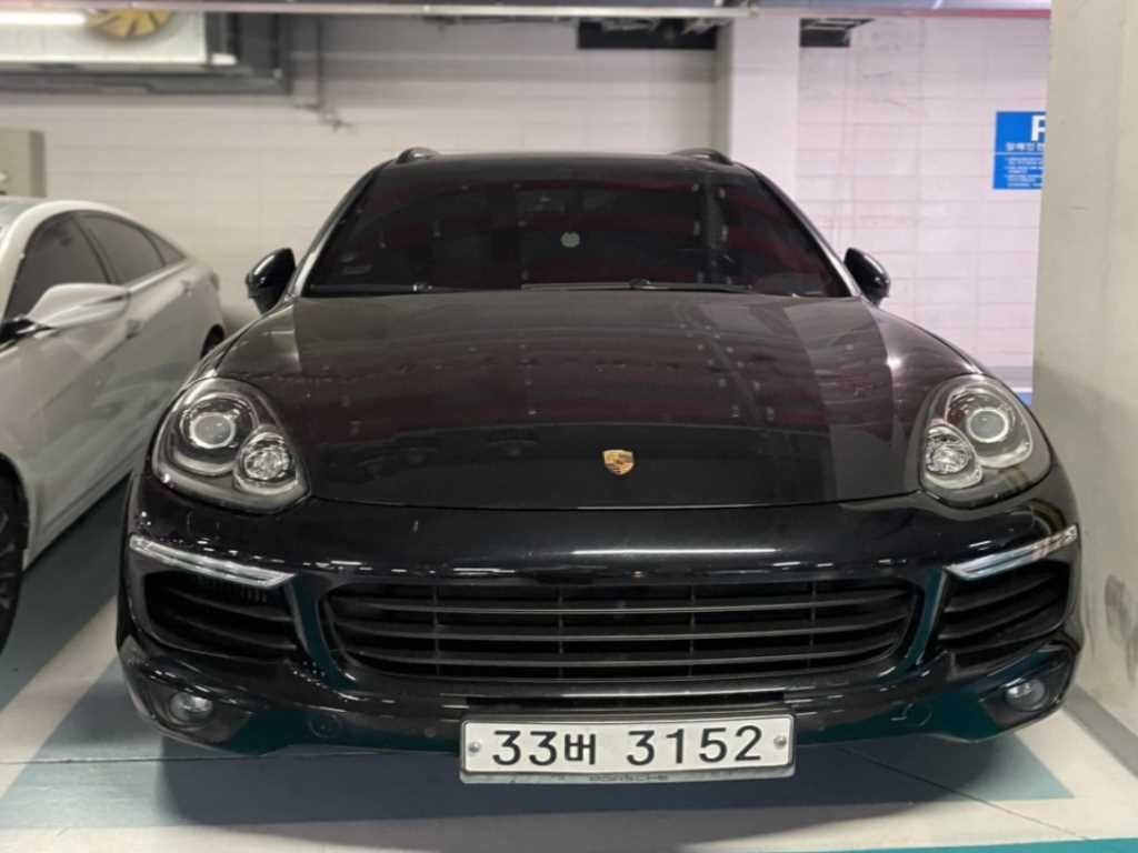 포르쉐 카이엔(2세대) 디젤 3.0 플래티넘에디션