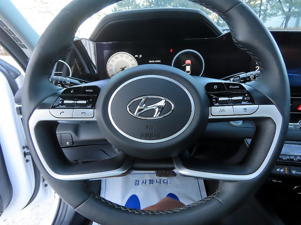 현대 아반떼(CN7) 1.6 가솔린 인스퍼레이션 - 이미지 15