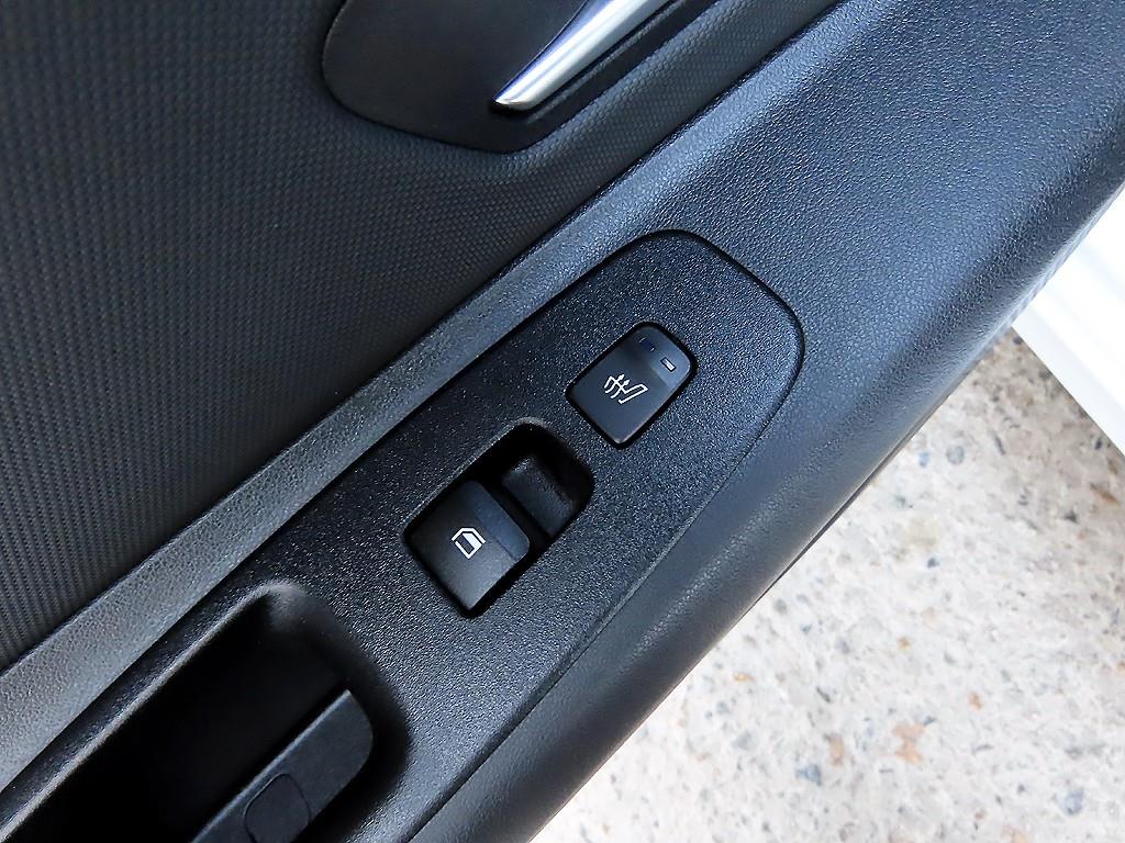 현대 아반떼(CN7) 1.6 가솔린 인스퍼레이션 - 이미지 3