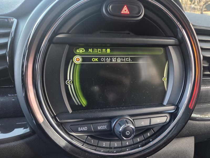 미니 클럽맨(2세대) 2.0 D - 이미지 4