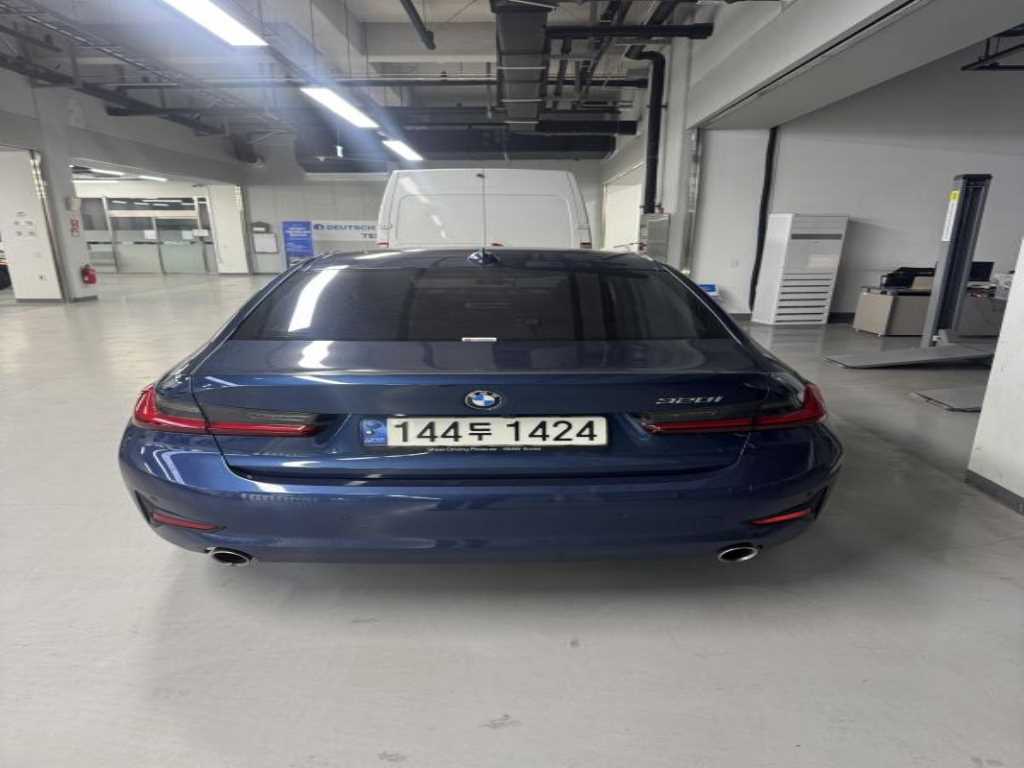 BMW 3시리즈(7세대) 320i 럭셔리 이노베이션팩 - 이미지 5