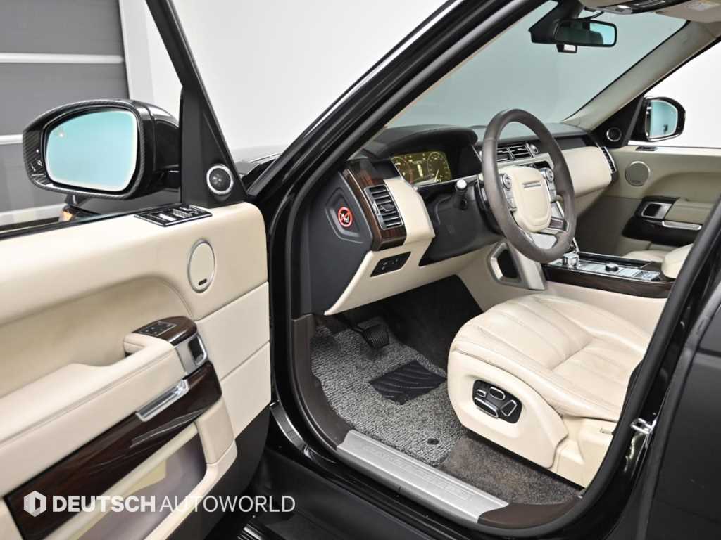 랜드로버 레인지로버(4세대) 4.4 SDV8 보그 SE - 이미지 3