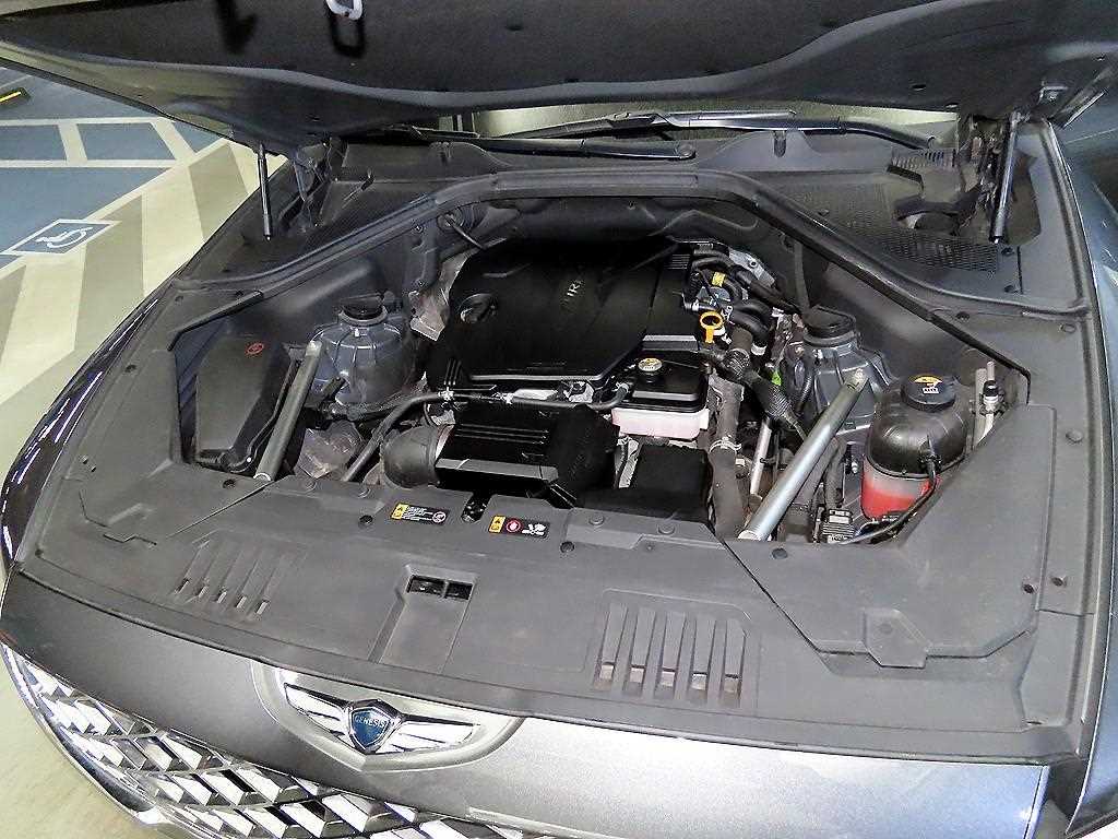 제네시스 GV80 2.5 가솔린 AWD 기본형 - 이미지 8