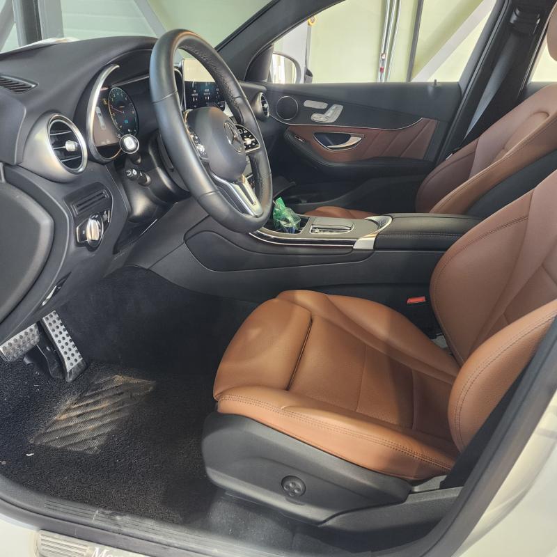 벤츠 GLC클래스 GLC 300e 4매틱 쿠페 - 이미지 5