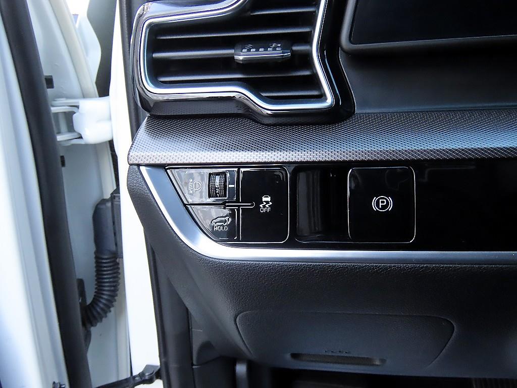 기아 디 올뉴스포티지 2.0 LPG 2WD 노블레스 - 이미지 6