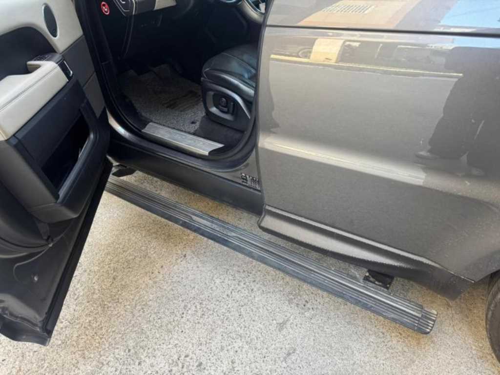 랜드로버 레인지로버 스포츠(2세대) 3.0 SDV6 HSE - 이미지 7