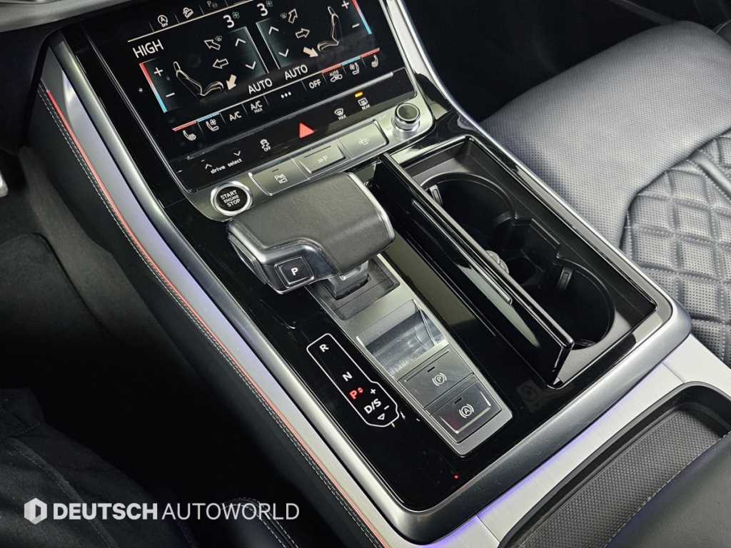 아우디 Q8 55 TFSI 콰트로 프리미엄 - 이미지 4