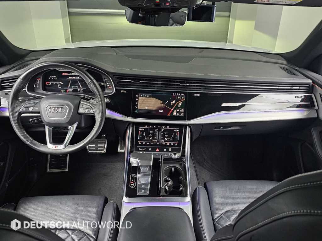 아우디 Q8 55 TFSI 콰트로 프리미엄 - 이미지 7