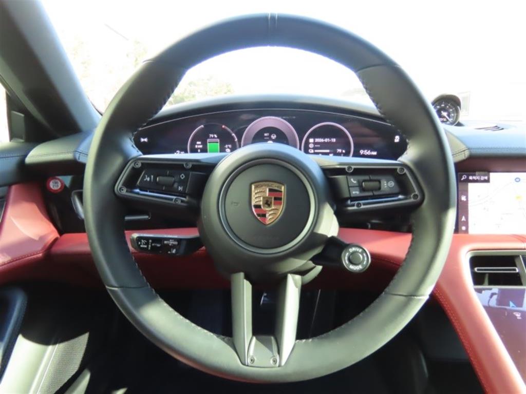 포르쉐 타이칸 EV 4S - 이미지 11