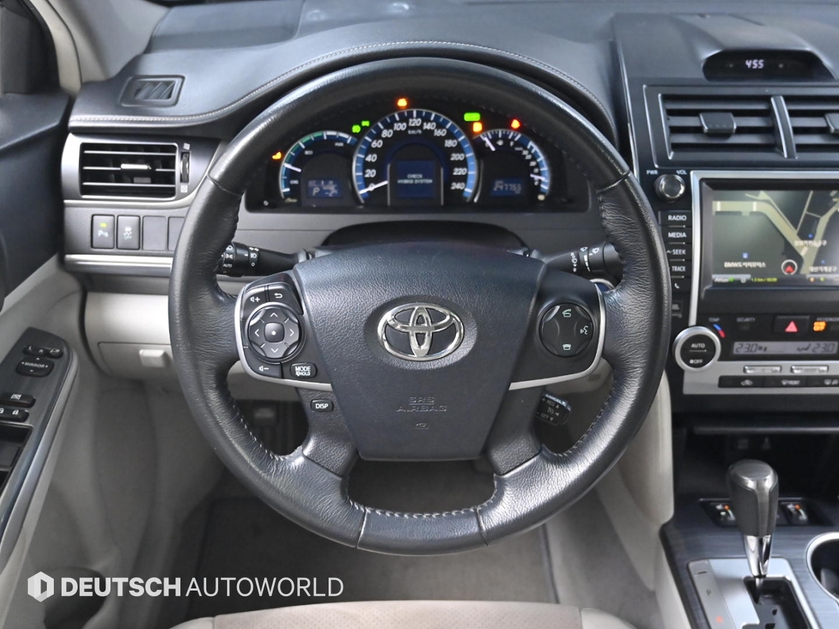 토요타 캠리(9세대) 2.5 하이브리드 XLE - 이미지 11