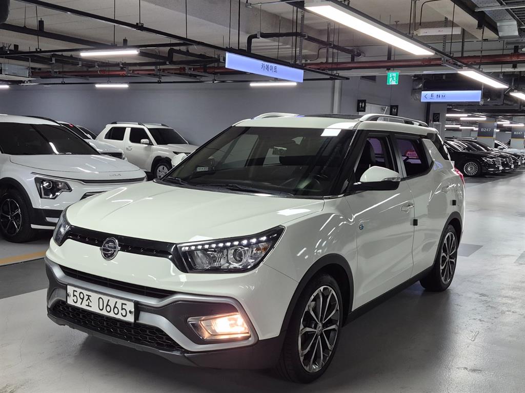 KG모빌리티(쌍용) 티볼리 에어 디젤 2WD RX - 이미지 4